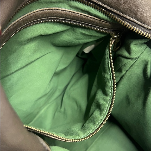 Authentic Bottega Veneta Leather Messenger Bag - EUC - Picture 11 of 12